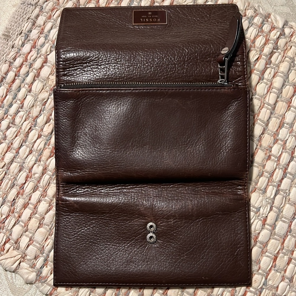 Fossil Tri-Fold Wallet - image 6
